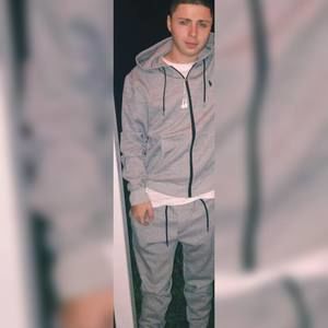 Meet your Posher, Bailey